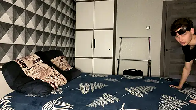 merycouple online show from 10/26/25, 06:08