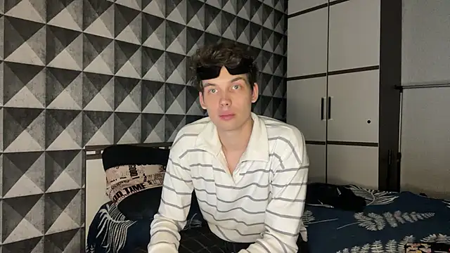 merycouple online show from 04/20/26, 10:00