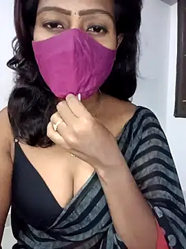 Tamil kavinila online show from 11/20/25, 03:12