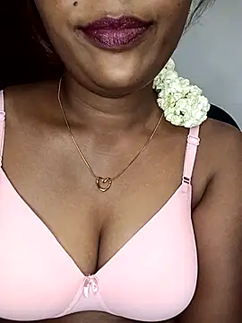 Tamil kavinila online show from 11/11/25, 10:43