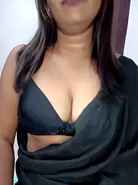 Tamil kavinila online show from 02/08/26, 02:59