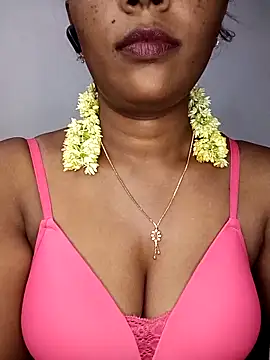 Tamil kavinila online show from 11/02/25, 04:45