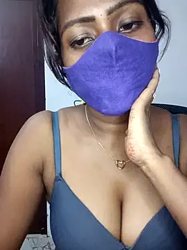 Tamil kavinila online show from 11/07/25, 04:44