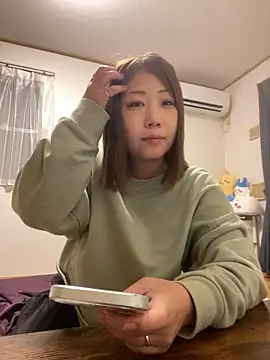 h415a812 online show from 10/21/25, 11:20