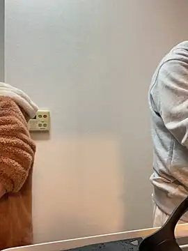 h415a812 online show from 02/14/26, 02:39