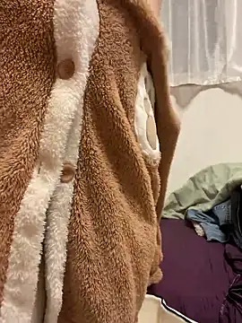 h415a812 online show from 02/20/26, 10:01