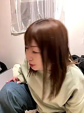 h415a812 online show from 12/18/25, 02:10