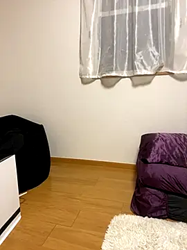 h415a812 online show from 11/28/25, 02:17