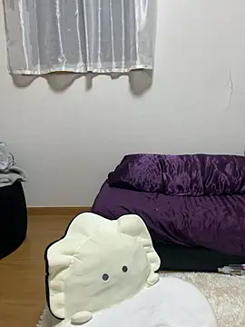 h415a812 online show from 11/11/25, 09:15