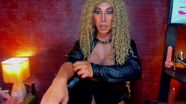 JayeTan online show from 10/17/25, 01:20