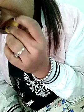 Kavya Rathore online show from 11/27/25, 04:57