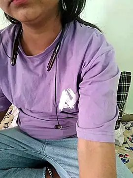 Kavya Rathore online show from 11/04/25, 05:22