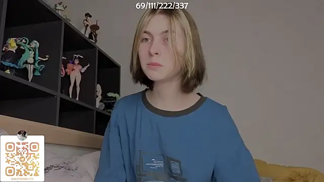 Snapshot of bertamimi chatting on 10/02/25, 06:44 bertamimi online show from 10/02/25, 06:44