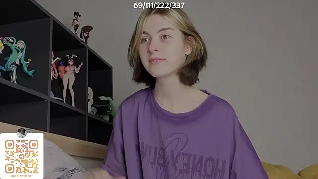 Snapshot of bertamimi chatting on 09/28/25, 06:48 bertamimi online show from 09/28/25, 06:48