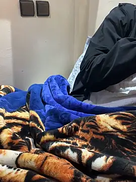 Snapshot of Yasar-Xxxl chatting on 02/20/26, 04:42 Yasar-Xxxl online show from 02/20/26, 04:42