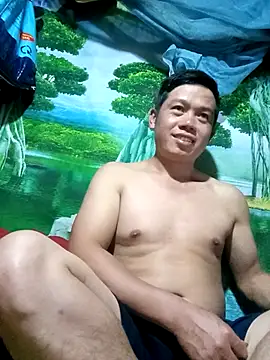 DungLuongg online show from 10/29/25, 01:10