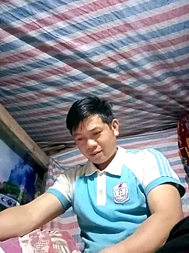 DungLuongg online show from 03/08/26, 01:47