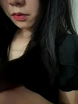 Snapshot of Desi_sara chatting on 09/28/25, 02:29 Desi sara online show from 09/28/25, 02:29
