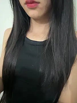 Desi sara online show from 03/25/26, 03:39