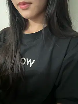 Desi sara online show from 10/24/25, 03:38