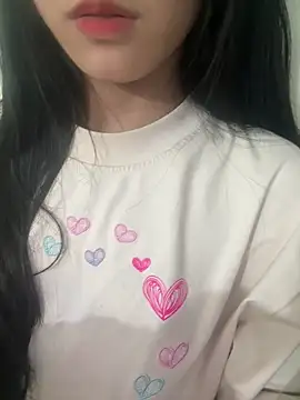 Snapshot of Desi_sara chatting on 10/11/25, 02:29 Desi sara online show from 10/11/25, 02:29