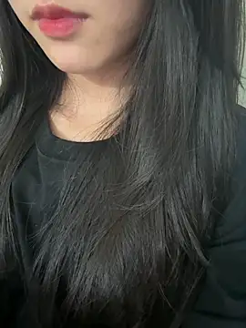 Snapshot of Desi_sara chatting on 10/01/25, 04:00 Desi sara online show from 10/01/25, 04:00