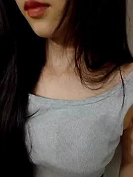 Desi sara online show from 05/18/26, 04:01