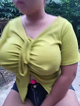 Akira sera online show from 10/31/25, 09:39