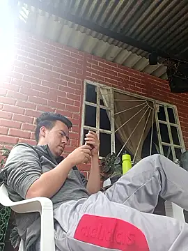 Snapshot of RSasa25 chatting on 09/17/25, 07:16 RSasa25 online show from 09/17/25, 07:16