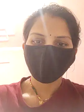 poojam93 online show from 02/11/26, 12:21