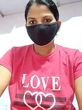 poojam93 online show from 11/26/25, 02:00