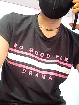 poojam93 online show from 10/31/25, 02:41