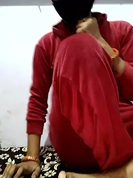 poojam93 online show from 11/24/25, 01:22