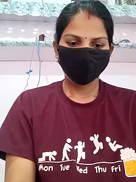 poojam93 online show from 11/21/25, 02:54