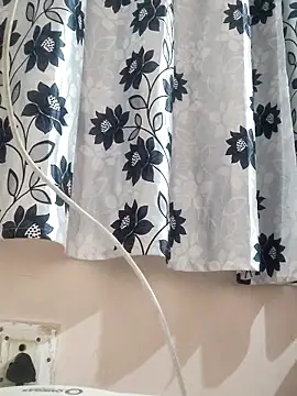 poojam93 online show from 02/26/26, 02:00