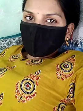 poojam93 online show from 09/09/25, 02:54