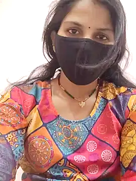 poojam93 online show from 04/09/26, 07:36