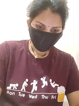 poojam93 online show from 02/14/26, 02:17