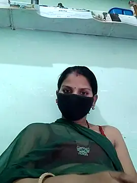 poojam93 online show from 09/13/25, 10:48