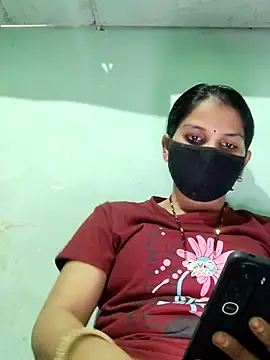 poojam93 online show from 09/20/25, 02:55