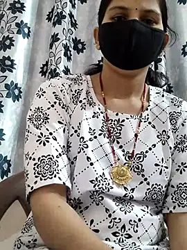 poojam93 online show from 04/05/26, 02:07