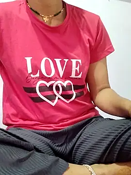 poojam93 online show from 11/02/25, 01:32