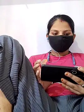 poojam93 online show from 11/07/25, 03:22