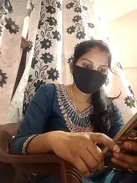 Snapshot of poojam93 chatting on 05/06/26, 10:08 poojam93 online show from 05/06/26, 10:08