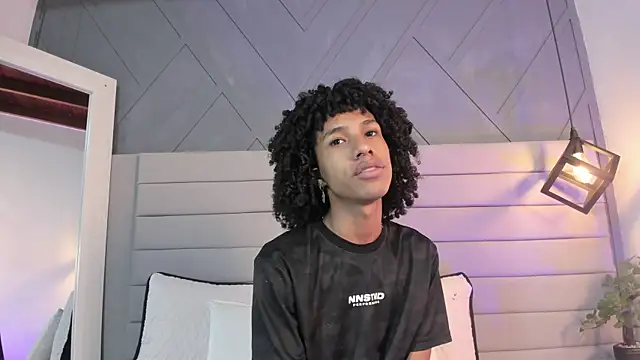 Johan gz  online show from 11/10/25, 11:26