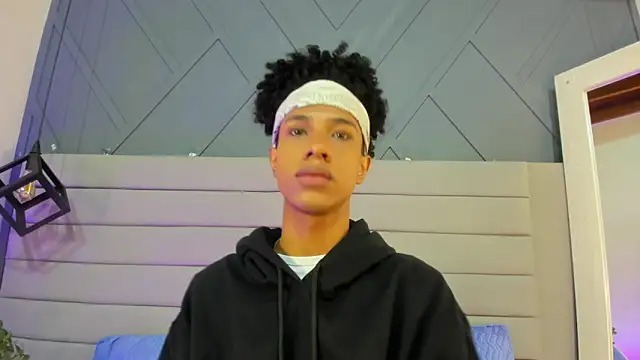 Johan gz  online show from 03/15/26, 12:45