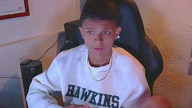 Lucien Gray  online show from 09/30/25, 06:14