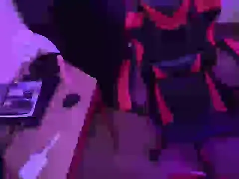 ChloeSnoww online show from 09/30/25, 03:23