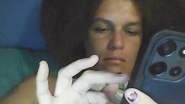 sarahkat86 online show from 10/23/25, 01:21