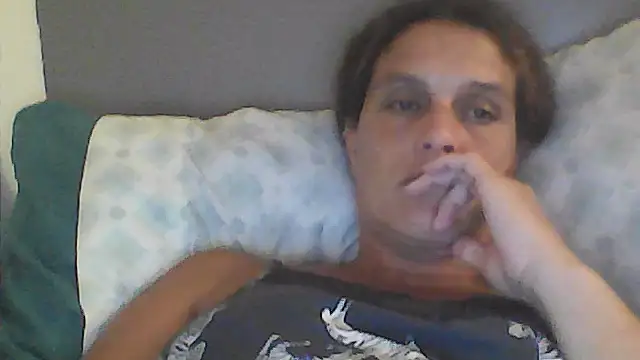 sarahkat86 online show from 02/16/26, 01:04